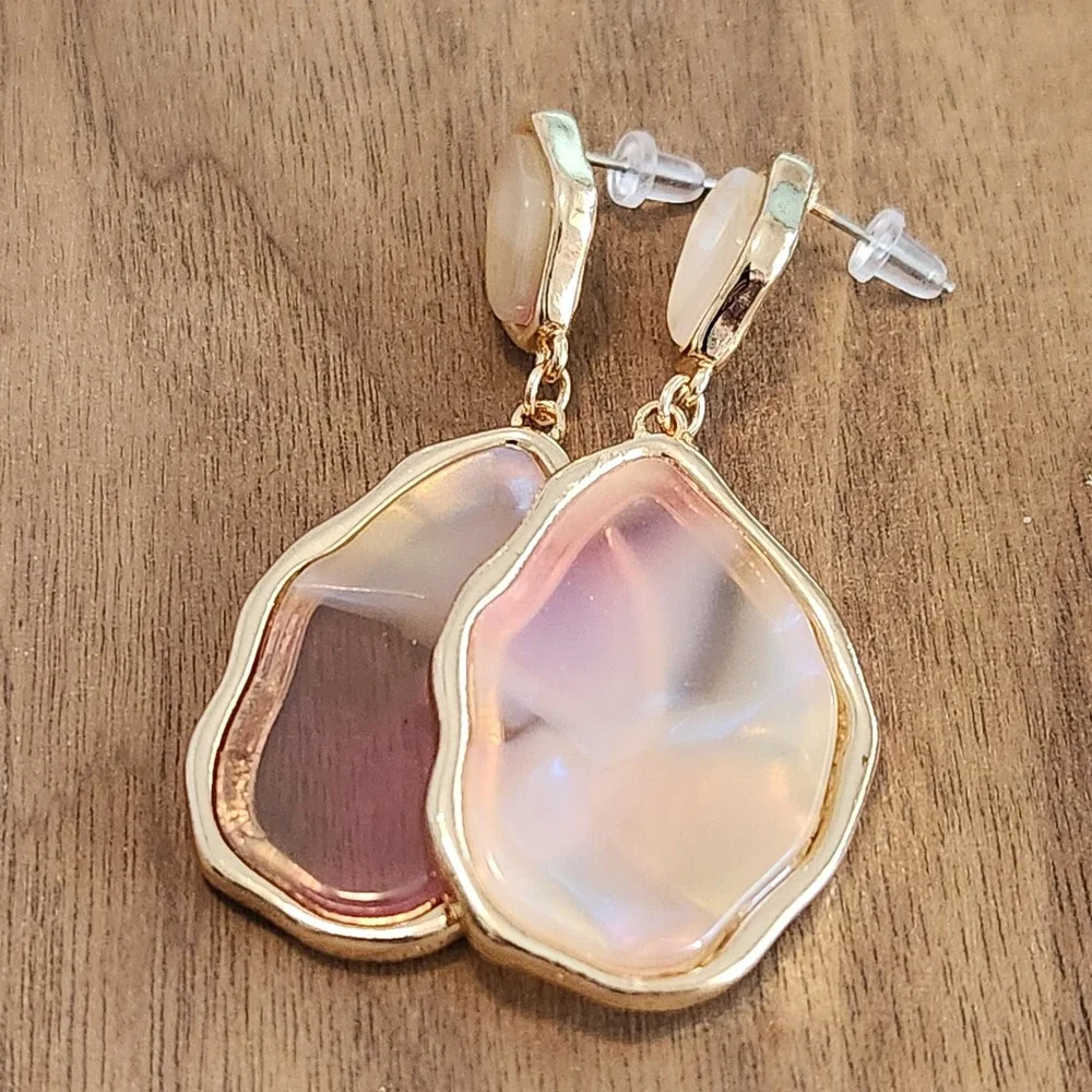 Pink Iridescent Gold Tone Organic Drop Earrings Pebble Statement Jewelry 2.25